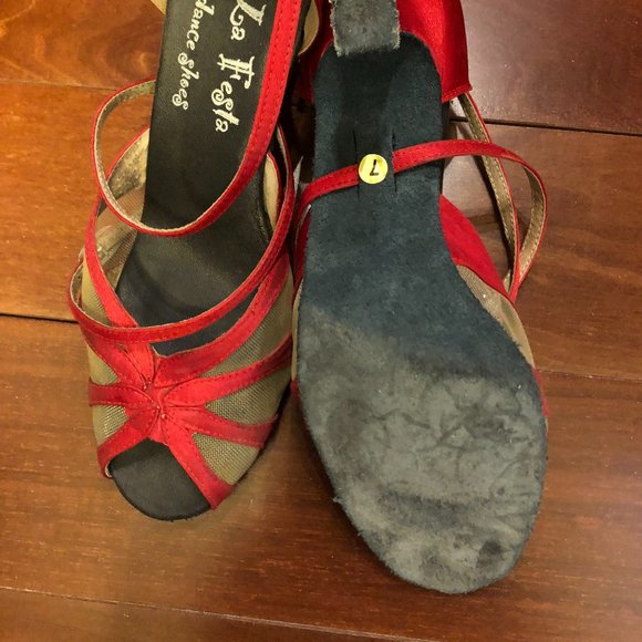Salsa Shoes - Picture 2 of 2